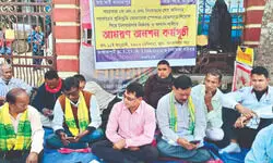 Former KLO members launch hunger strike demanding jobs