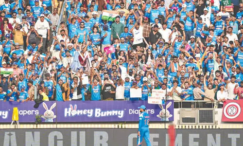 Kohli’s 93 sets up India’s nervy 4-wicket win against NZ in ODI