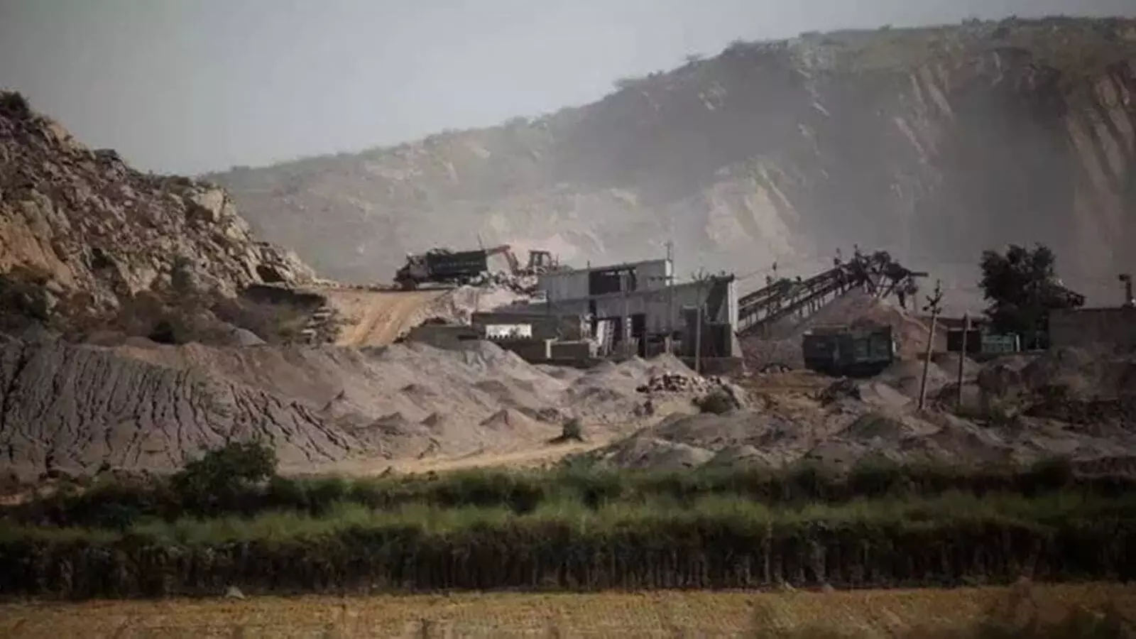 Encroachments, illegal mining in Aravallis severely impacted air quality, climate regulation Encroachments, illegal mining in Aravallis severely impacted air quality, climate regulation