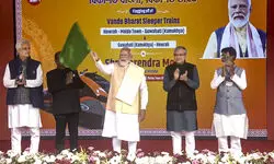 PM launches rail and road projects worth over Rs 3,250 cr in West Bengal