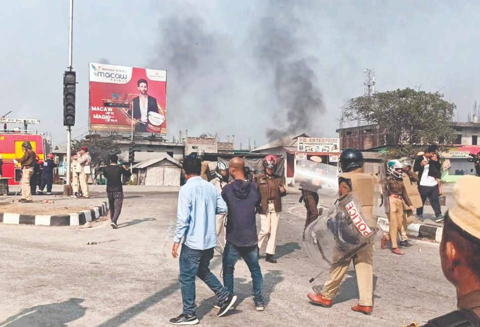 Clashes erupt in Kokrajhar after mob violence; RAF deployed, internet blocked