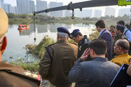 NDRF inspects Noida site after techies death, NGT takes suo motu cognisance NDRF inspects Noida site after techies death, NGT takes suo motu cognisance