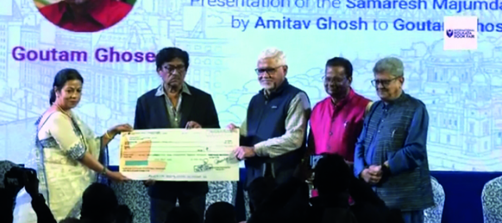 Gautam Ghose calls for Nobel recognition for author Amitav Ghosh; nearly 3.5L visit book fair on Saturday