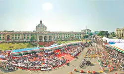 Leaders call for upholding constitutional values as R-Day celebrations held