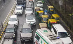 Steady rain, VIP-related curbs brings capital traffic to standstill Steady rain, VIP-related curbs brings capital traffic to standstill