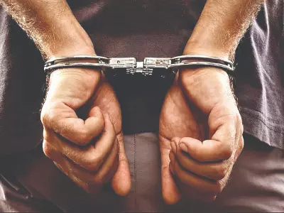 Youth held for molesting two women Youth held for molesting two women