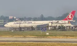 Turkish Airlines plane with right engine failure makes emergency landing at Kolkata airport