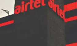 Bharti Airtel net Q3 profit sinks 55% to `6,631 crore Bharti Airtel net Q3 profit sinks 55% to `6,631 crore