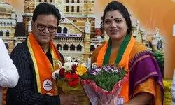 BJP set to get its first mayor in Mumbai after 4 decades, Ritu Tawde files her nomination