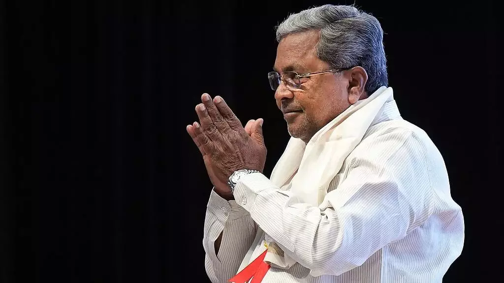 CM Siddaramaiah defends 1,000-day record, slams BJP as ‘jealous’ over Cong convention CM Siddaramaiah defends 1,000-day record, slams BJP as ‘jealous’ over Cong convention