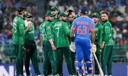 India reach 127 for 4 against Pakistan after 15 overs in T20 World Cup game India reach 127 for 4 against Pakistan after 15 overs in T20 World Cup game