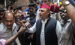 Akhilesh alleges mass deletion of SP supporters names in SIR, seeks ECs intervention