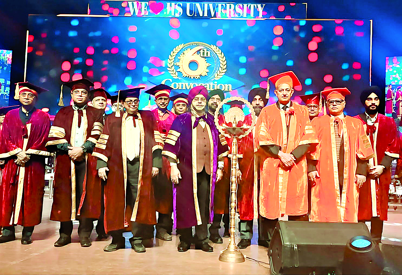 JIS Univ confers 1,450 degrees at 6th convocation