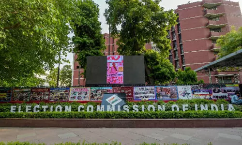 EC to discuss sharing of tech, EVMs, electoral rolls with state poll panels EC to discuss sharing of tech, EVMs, electoral rolls with state poll panels