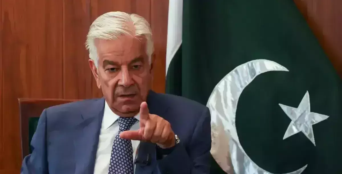 Pakistans defence minister says that there is now open war with Afghanistan after latest strikes Pakistans defence minister says that there is now open war with Afghanistan after latest strikes