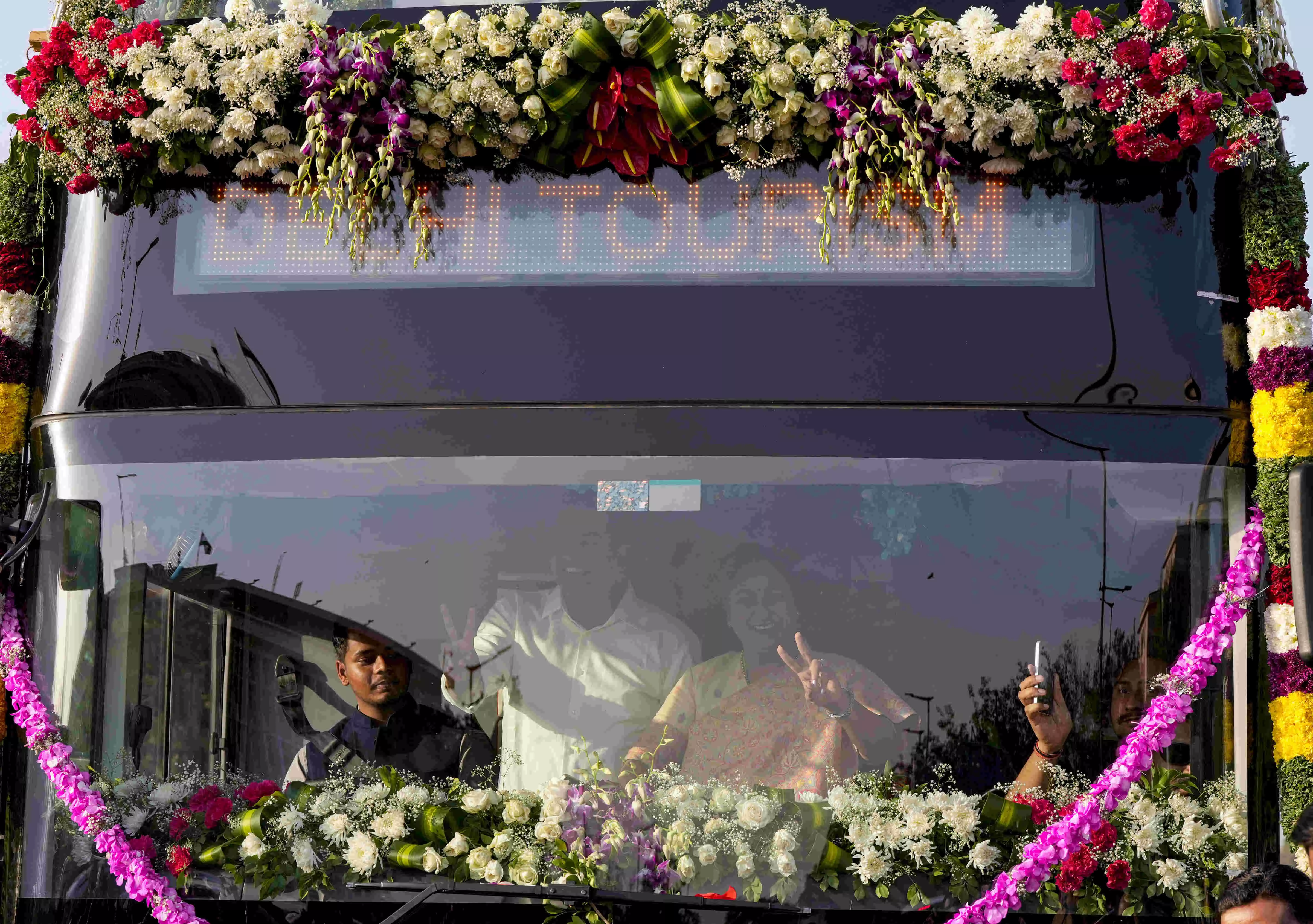 ‘Dekho Meri Dilli’: Double-Decker Tourist Bus Service Flagged Off by CM Rekha Gupta ‘Dekho Meri Dilli’: Double-Decker Tourist Bus Service Flagged Off by CM Rekha Gupta