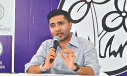 Mamata to stage sit-in protest on March 6 Mamata to stage sit-in protest on March 6