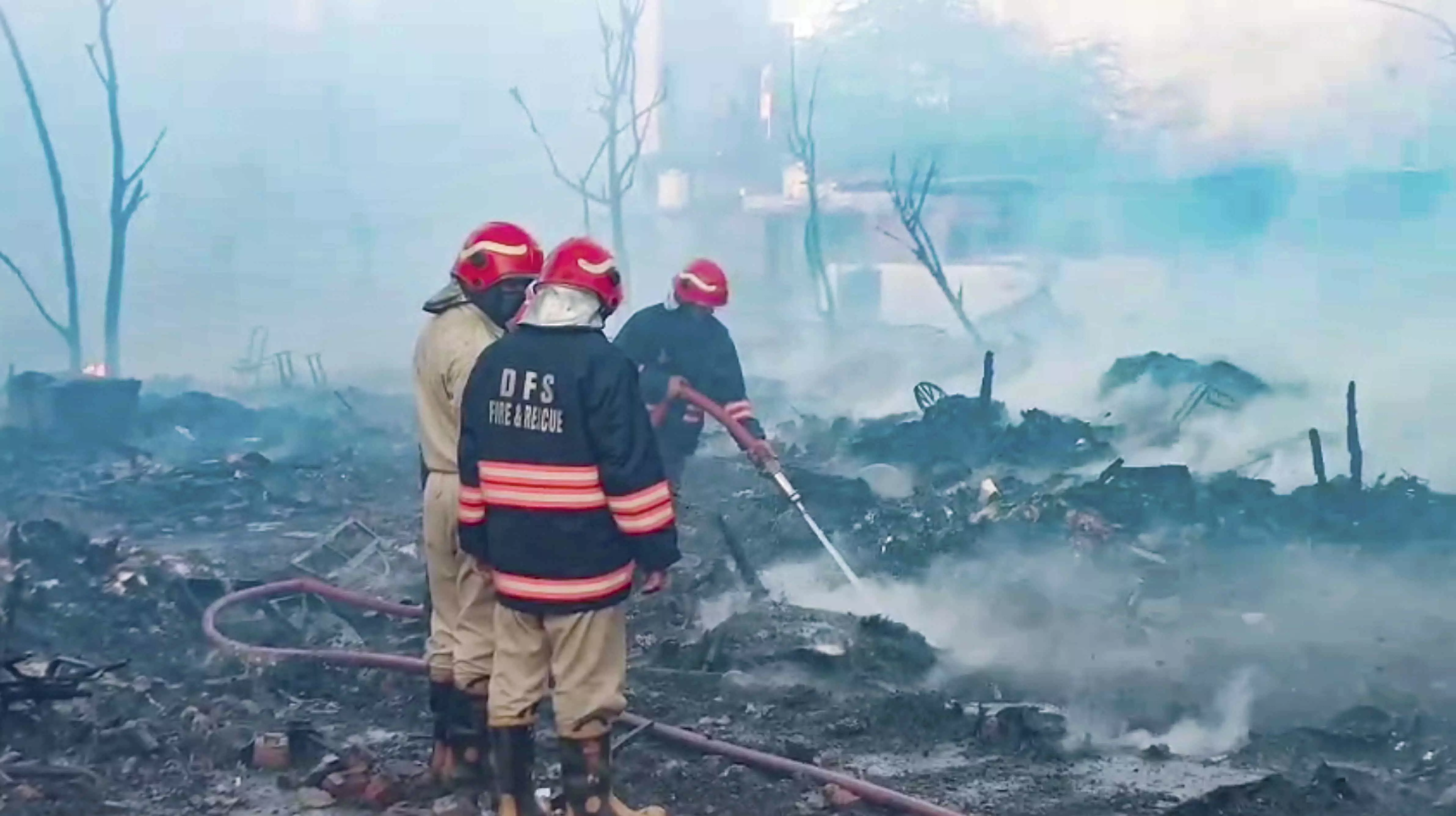 More than 50 shanties gutted in fire in Delhis Rithala More than 50 shanties gutted in fire in Delhis Rithala