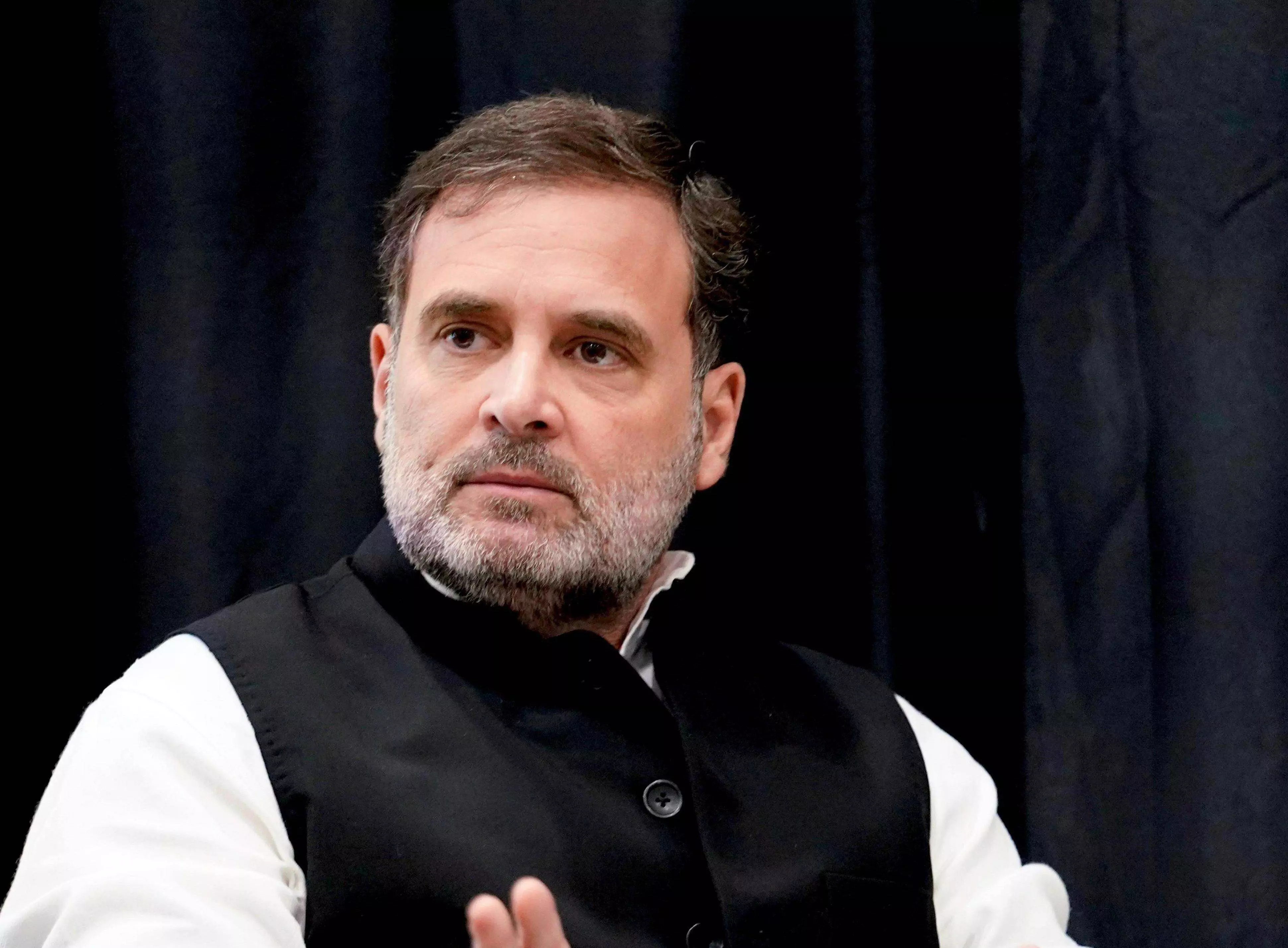 India needs steady hand at the wheel but has compromised PM: Rahul Gandhi India needs steady hand at the wheel but has compromised PM: Rahul Gandhi