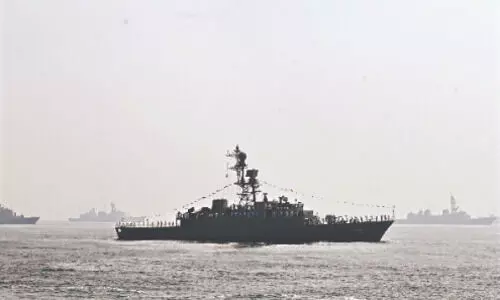 Iran warship sent distress signal