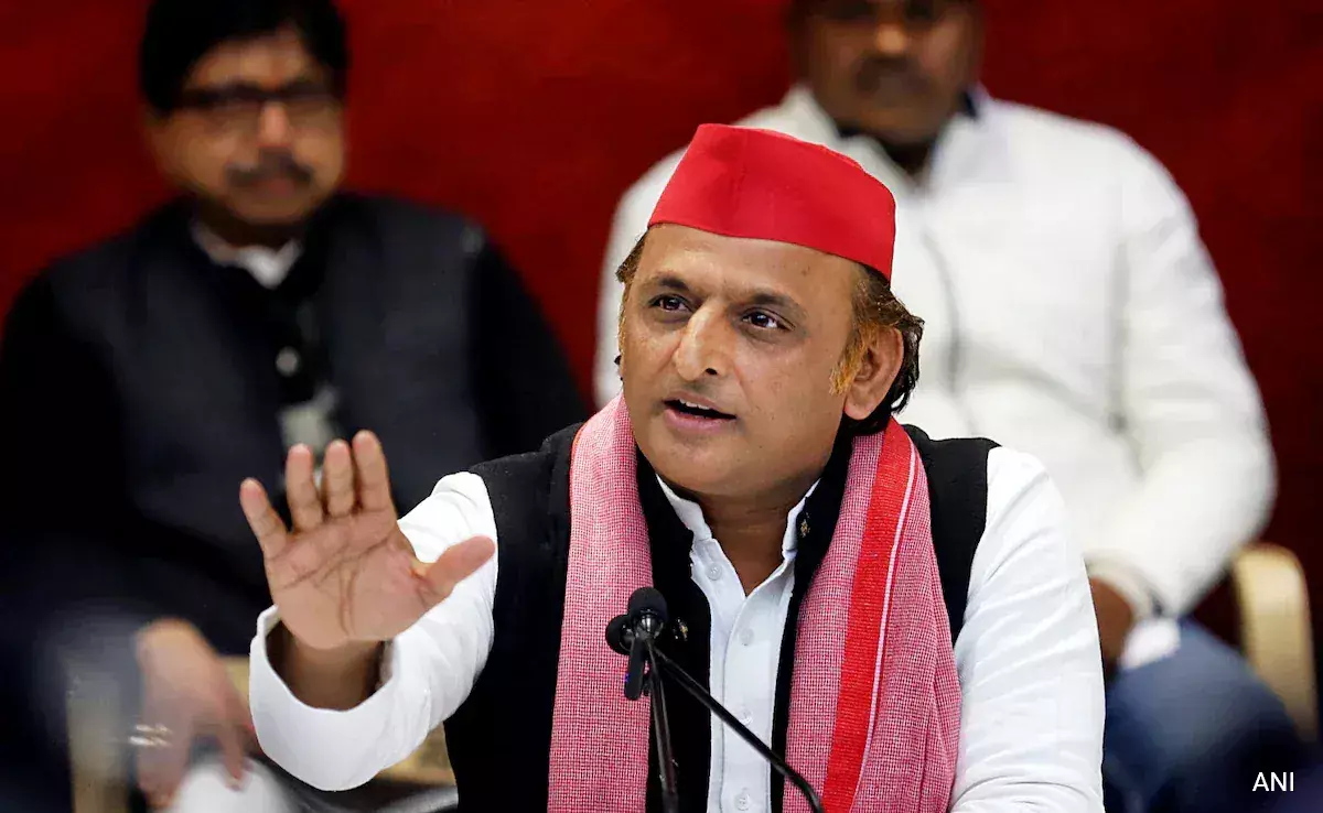 Oppn wanted Nitish as PM, BJP trying to ‘retire’ him through RS: Akhilesh