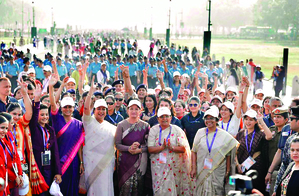 CM Rekha Gupta leads Women’s Day ‘Shakti Walk’ at Kartavya Path