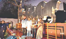 Keeping Delhi clean, attractive & vibrant remains our priority: CM