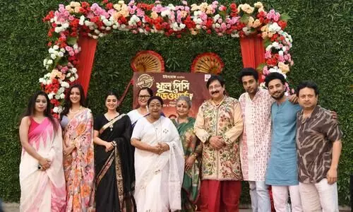 Cast & crew celebrate wrap-up of ‘Phool Pishi O Edward’