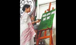 Mamata uses art to protest voter roll revision, paints ‘SIR’ & ‘Vanish’