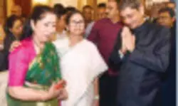 ‘Bengal loves those who love Bengal’: Mamata welcomes new Governor