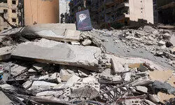 US hits Iran with intense strikes as Iranian air campaign drives oil prices higher