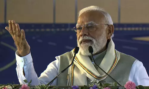 PM unveils connectivity projects worth Rs 18,680 crore in West Bengal