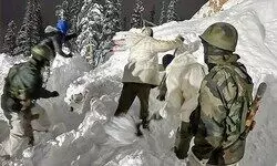 One dead in landslide, 235 rescued amid heavy snowfall in J-K’s Kishtwar One dead in landslide, 235 rescued amid heavy snowfall in J-K’s Kishtwar