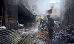 Fire breaks out in hotel in Pahalgam; man dies as reversing fire tender hits him Fire breaks out in hotel in Pahalgam; man dies as reversing fire tender hits him