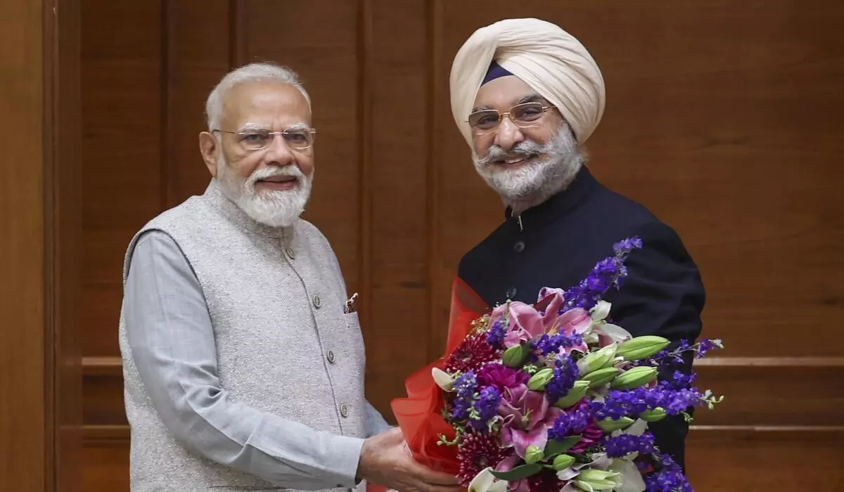 Delhi, Ladakh LGs meet PM Modi Delhi, Ladakh LGs meet PM Modi