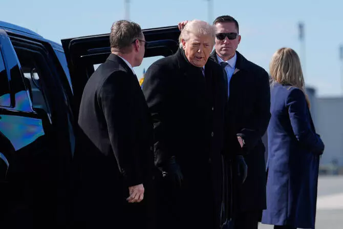 US deploys more troops to Mideast as Trump considers ‘winding down military operations US deploys more troops to Mideast as Trump considers ‘winding down military operations