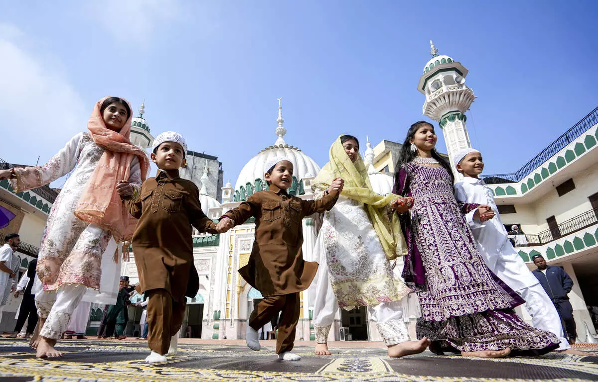 Eid celebrated across India with prayers, feasts; peaceful protests seek end to West Asia conflict Eid celebrated across India with prayers, feasts; peaceful protests seek end to West Asia conflict