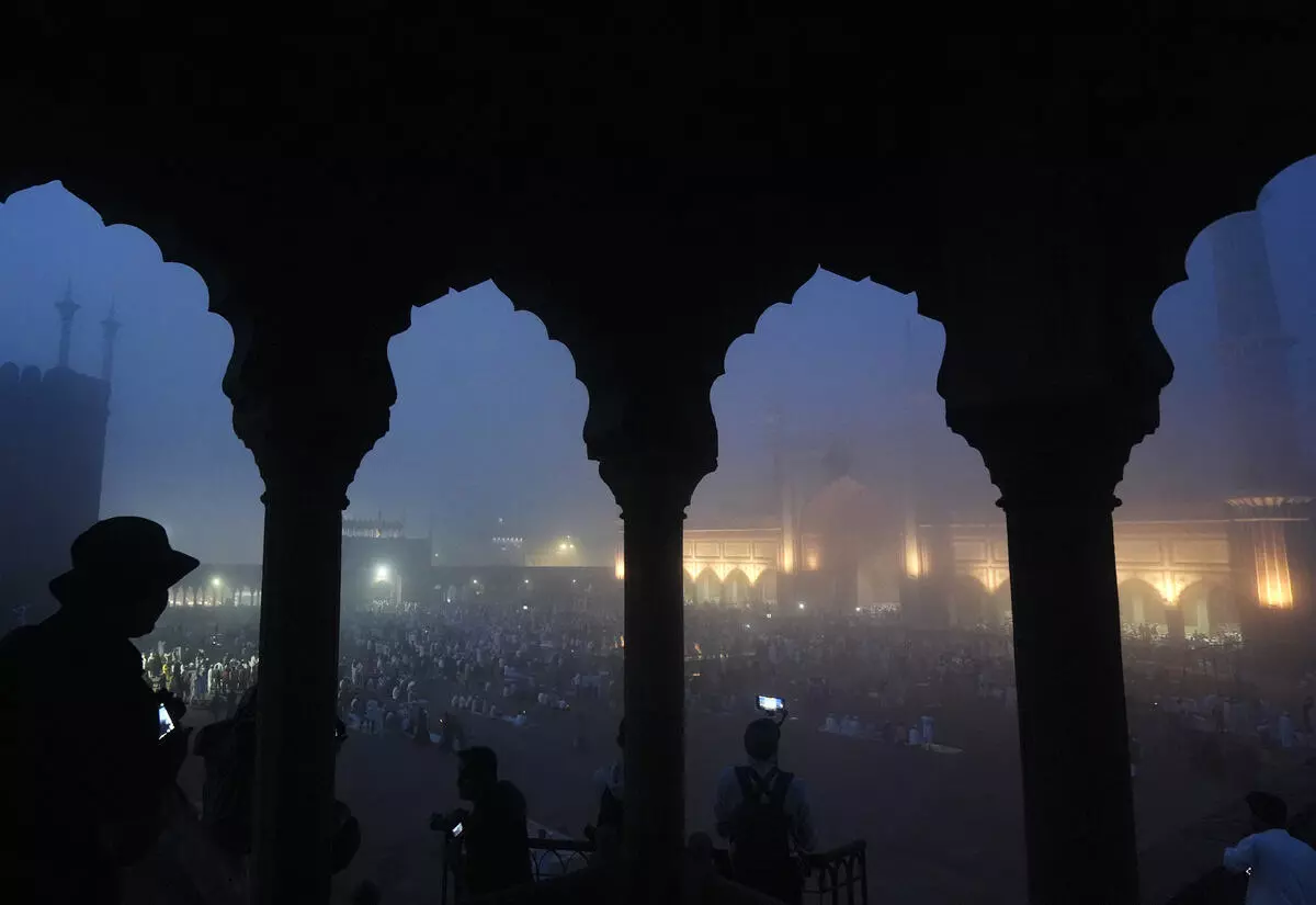 Rainfall at several places in north; fog returns in Delhi Rainfall at several places in north; fog returns in Delhi