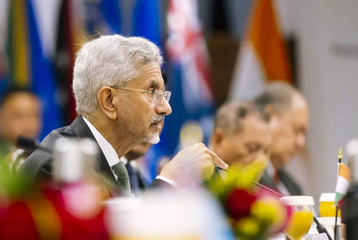 India-Russia committed to increase trade to $100 billion: Jaishankar hails strategic partnership India-Russia committed to increase trade to $100 billion: Jaishankar hails strategic partnership