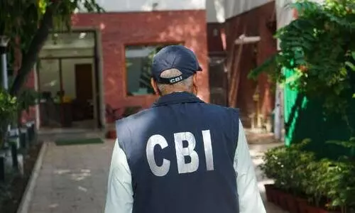 CBI conducts searches against Reliance Telecom, ex-directors in SBI fraud case CBI conducts searches against Reliance Telecom, ex-directors in SBI fraud case