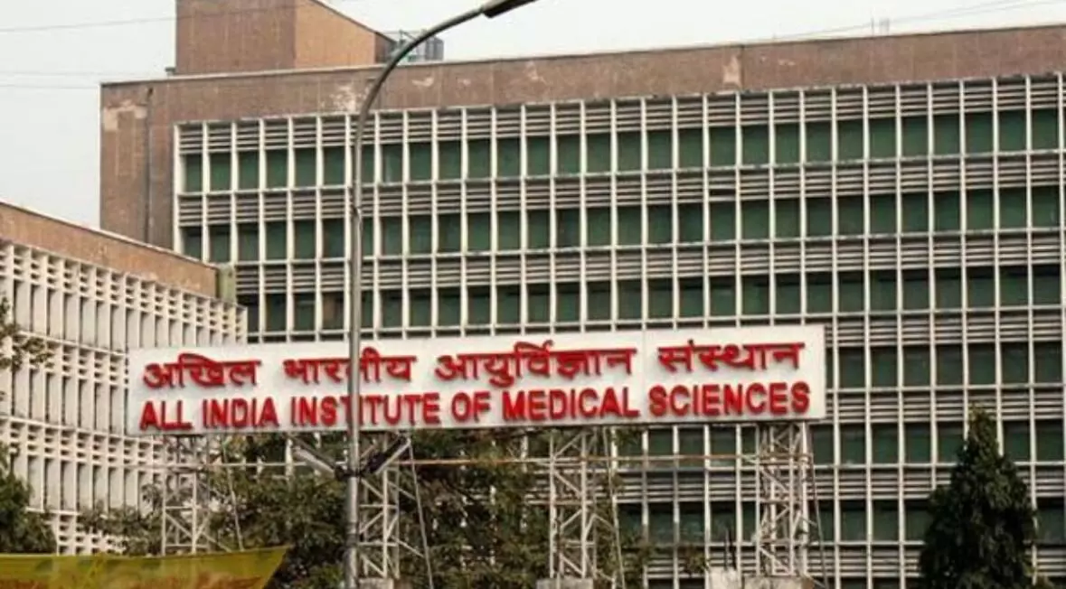 AIIMS surgeons remove 21.8 kg uterine sarcoma tumour in high-risk operation AIIMS surgeons remove 21.8 kg uterine sarcoma tumour in high-risk operation