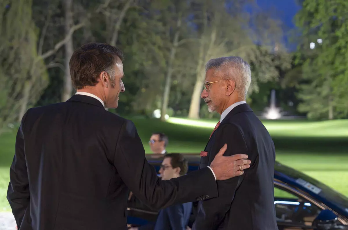 Jaishankar meets French President Macron on sidelines of G7 Summit Jaishankar meets French President Macron on sidelines of G7 Summit