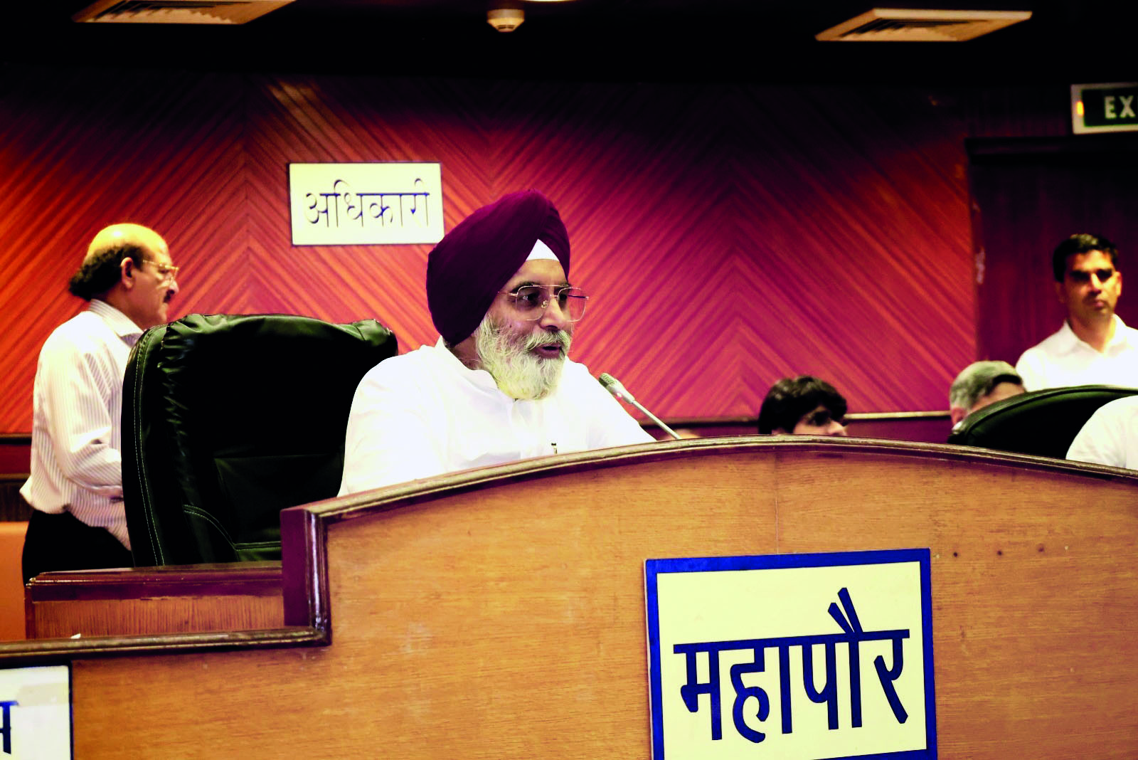 MCD passes key proposals amid LPG shortage row MCD passes key proposals amid LPG shortage row