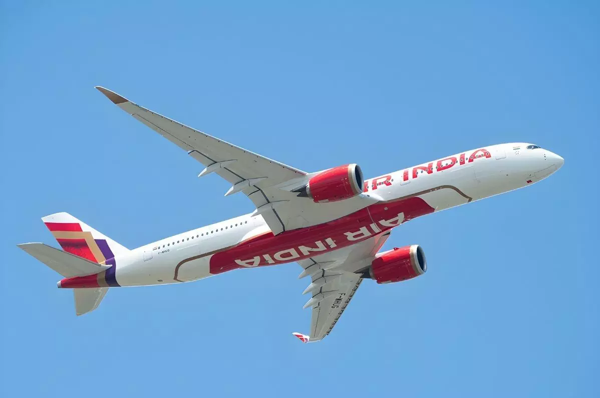 Airlines to offer 60% seats in flights without extra charges from April 20 Airlines to offer 60% seats in flights without extra charges from April 20