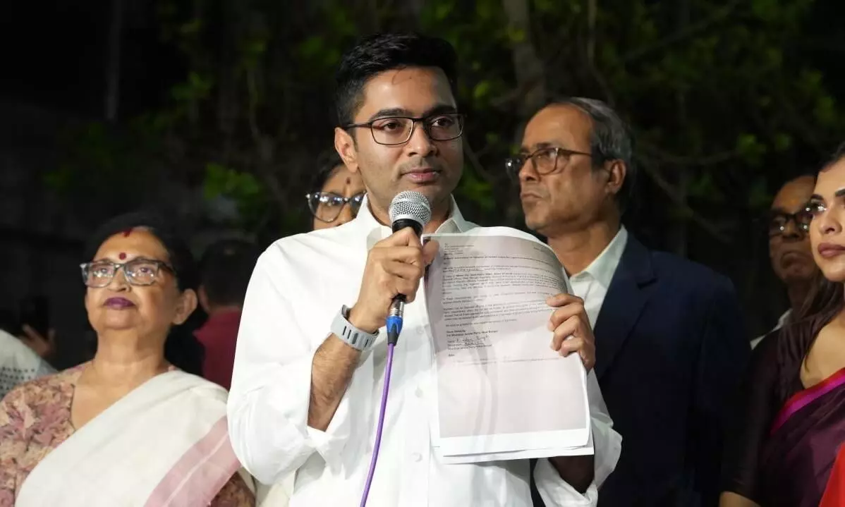 Abhishek flags ‘irregular’ Form 6 surge, asks CEO to release CCTV footage Abhishek flags ‘irregular’ Form 6 surge, asks CEO to release CCTV footage