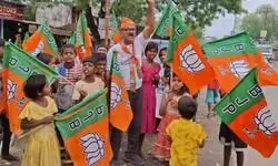 BJP uses children in Manikchak for campaign, sparks outrage BJP uses children in Manikchak for campaign, sparks outrage