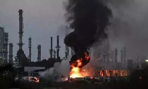 Fire seen near Israeli oil refinery after Iranian missile attack Fire seen near Israeli oil refinery after Iranian missile attack