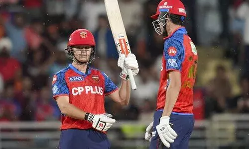 Cooper’s super act