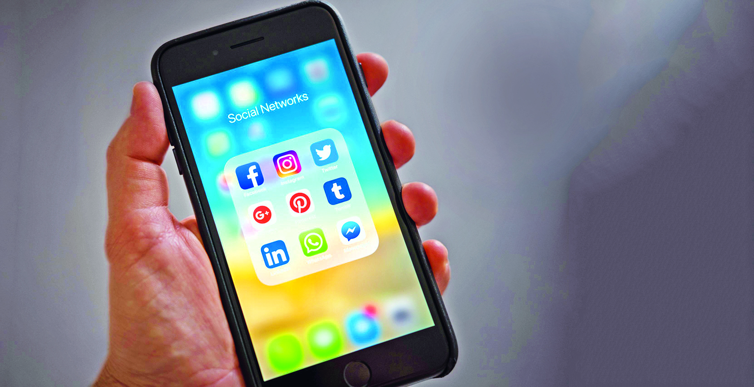 Centre may scrutinise  online news content   without any complaint