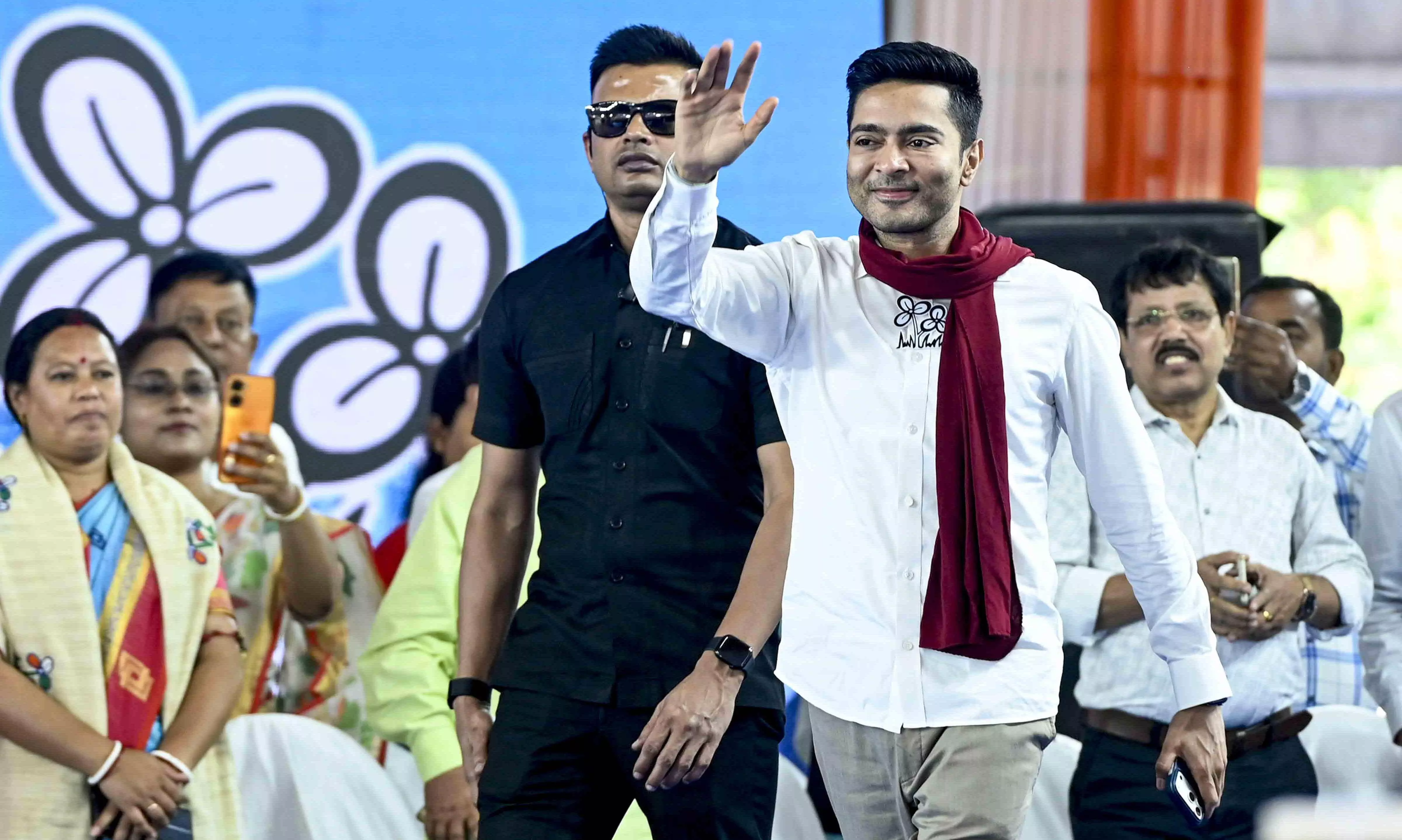 BJPs one engine runs on misusing institutions, other on stoking communal discord: TMCs Abhishek BJPs one engine runs on misusing institutions, other on stoking communal discord: TMCs Abhishek